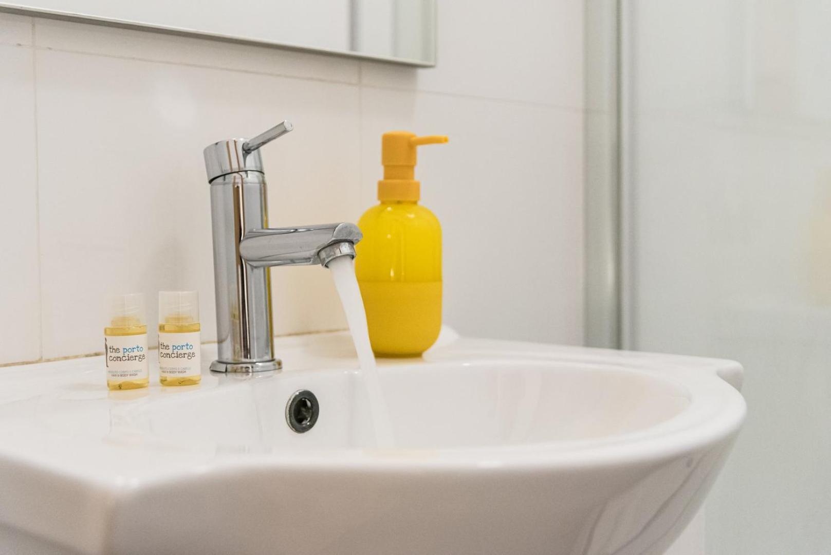 Guestready - Yazdah Flat 3 Apartment ปอร์โต ภายนอก รูปภาพ